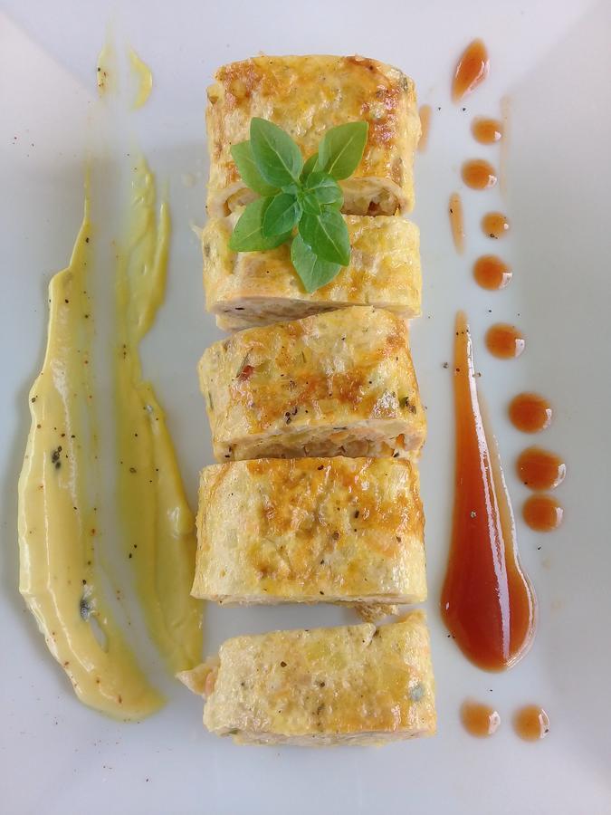 فندق تشيرز كورتيارد بويرتو برينسيسا المظهر الخارجي الصورة