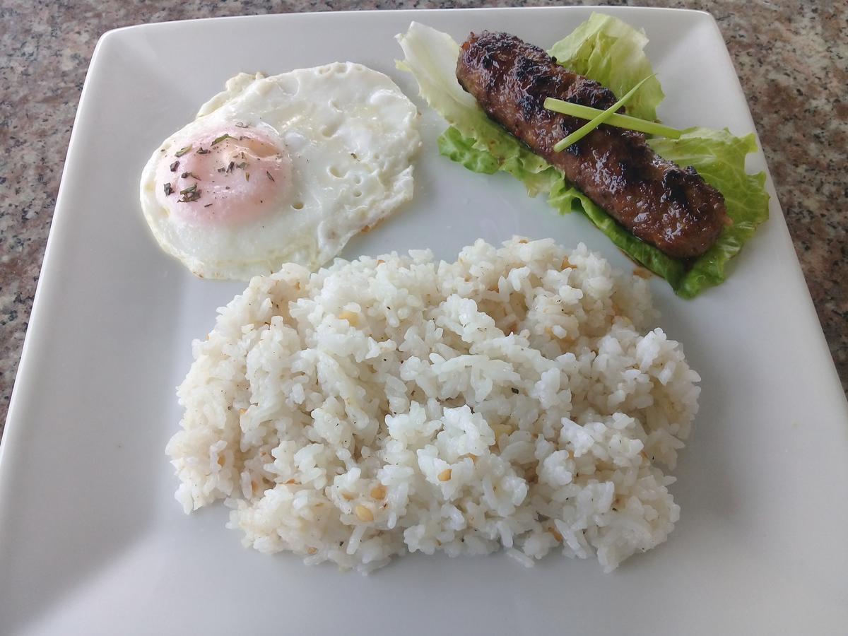 فندق تشيرز كورتيارد بويرتو برينسيسا المظهر الخارجي الصورة